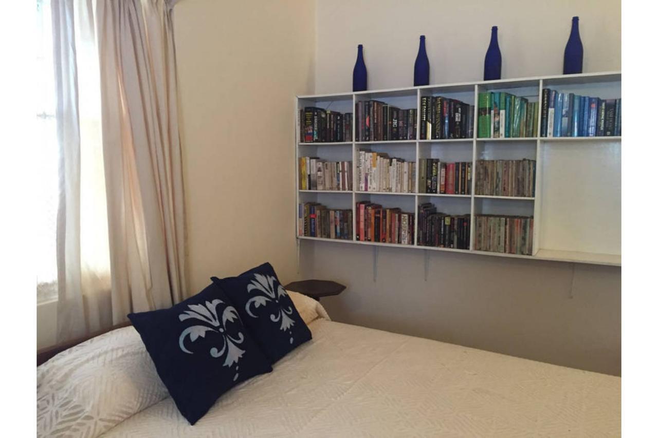 Charming Homestay By The Beach Dehiwala-Mount Lavinia Exteriör bild