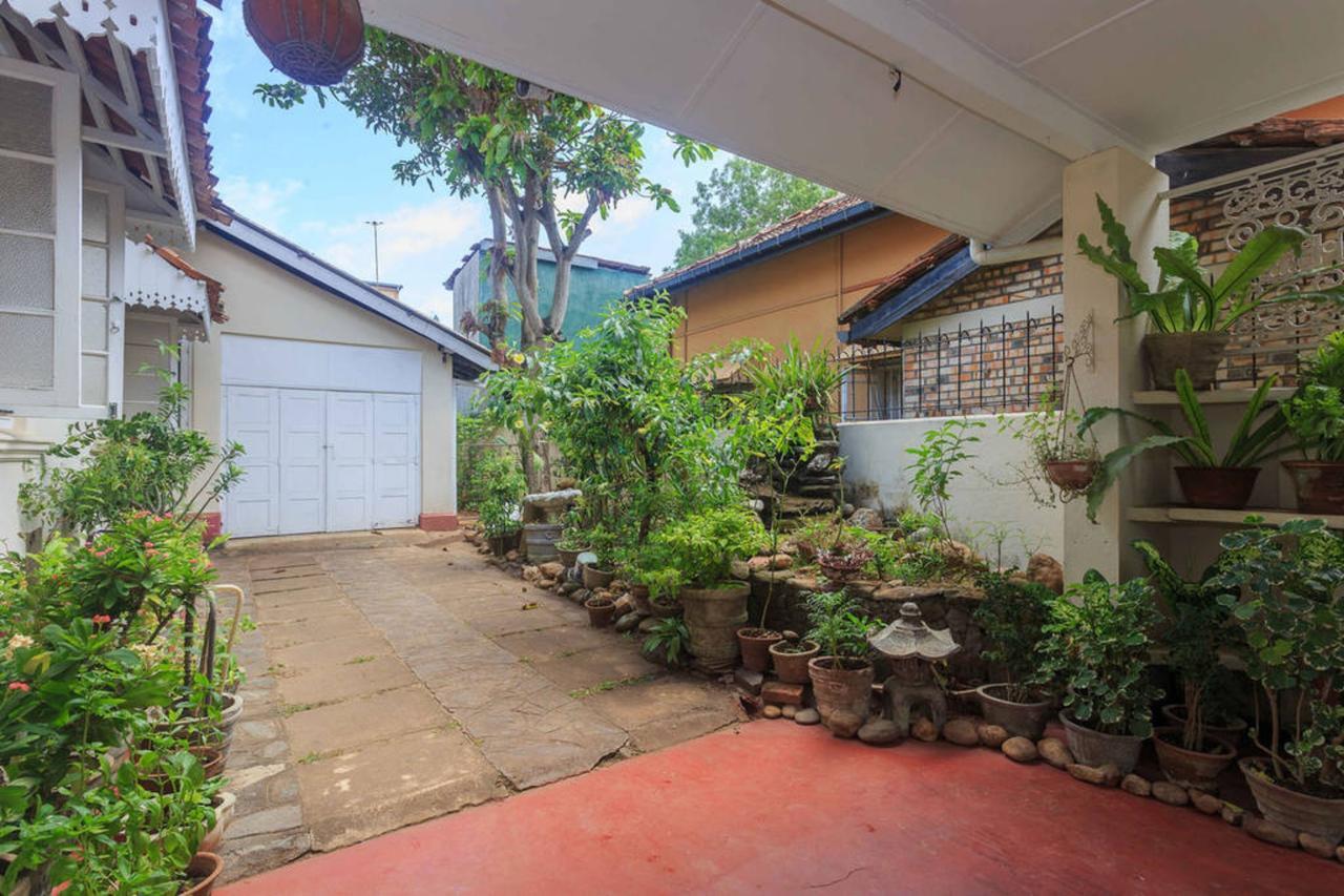 Charming Homestay By The Beach Dehiwala-Mount Lavinia Exteriör bild