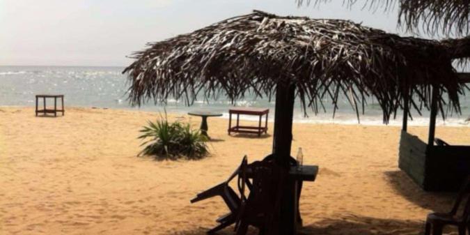 Charming Homestay By The Beach Dehiwala-Mount Lavinia Exteriör bild